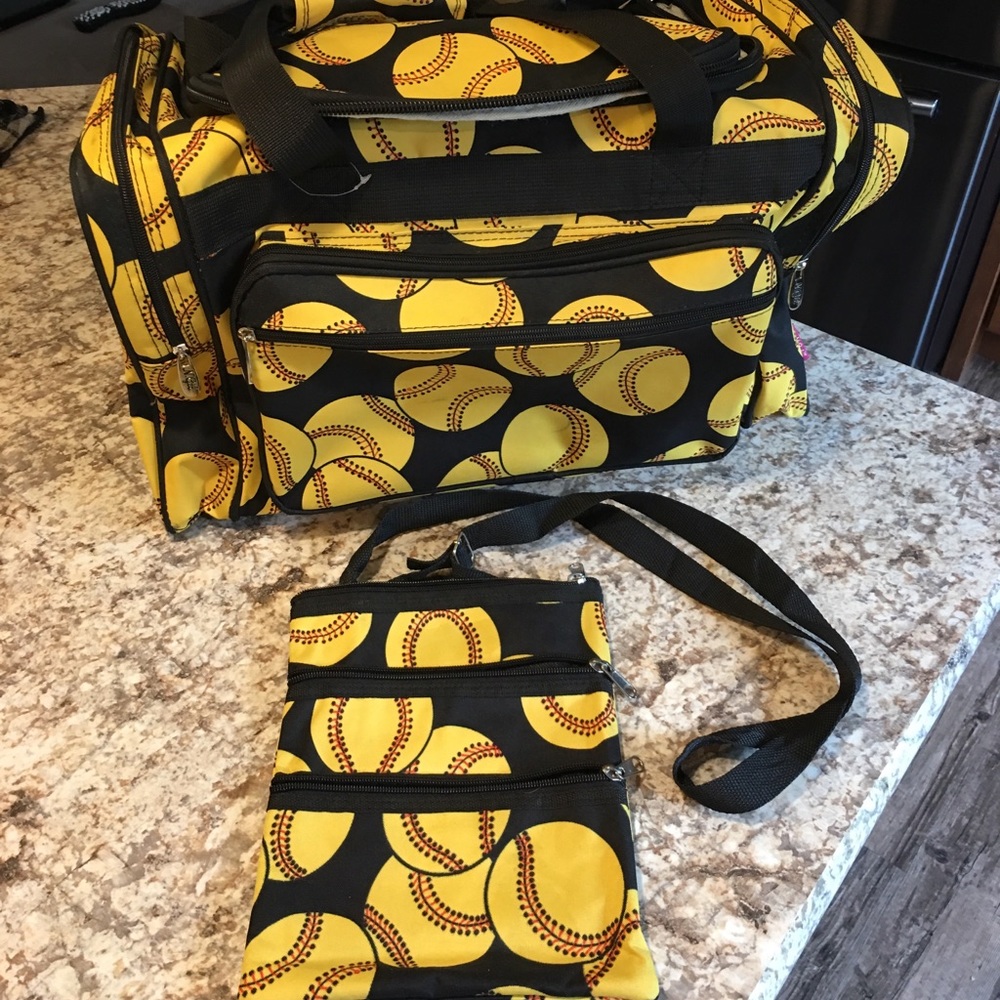 🥎 Softball Duffle Bag & Cross Body Purse 🥎